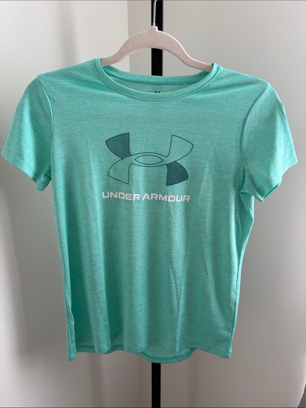 Under Armour Short Sleeve Tee in Teal Green NWOT